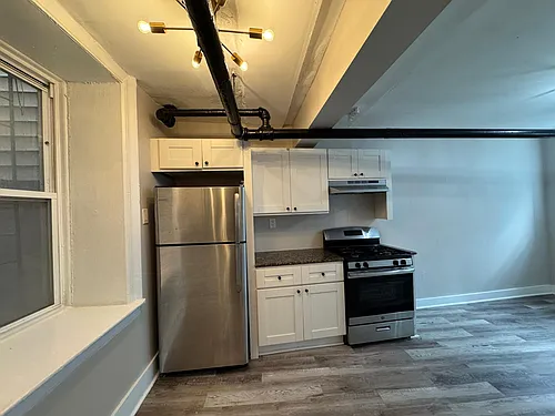 104 Belmont Ave Photo 1