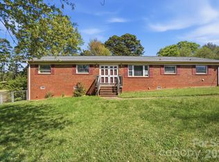 9631 Sunway Dr, Mint Hill, NC 28227