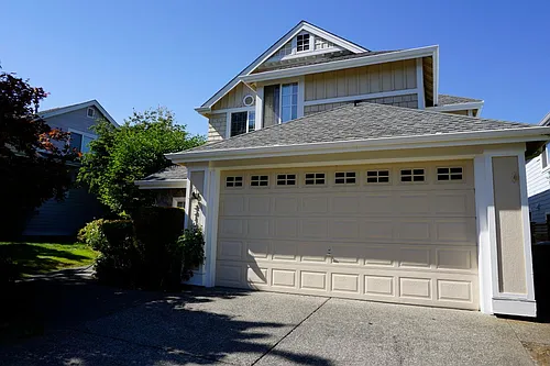23106 SE 27th Way Photo 1