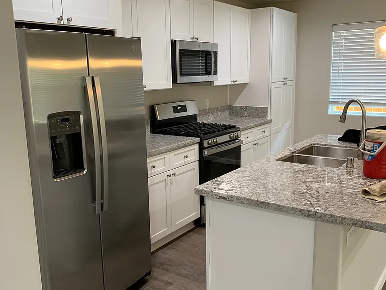 261 E Prosperity Ave — Photo 9