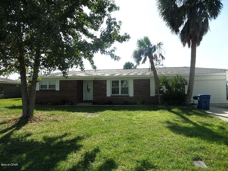 836 Miles Dr — Photo 1