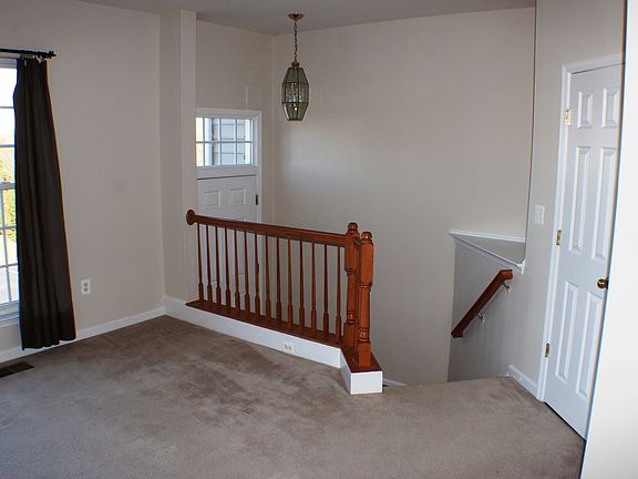 2nd image of 17269 Vaughn Ln