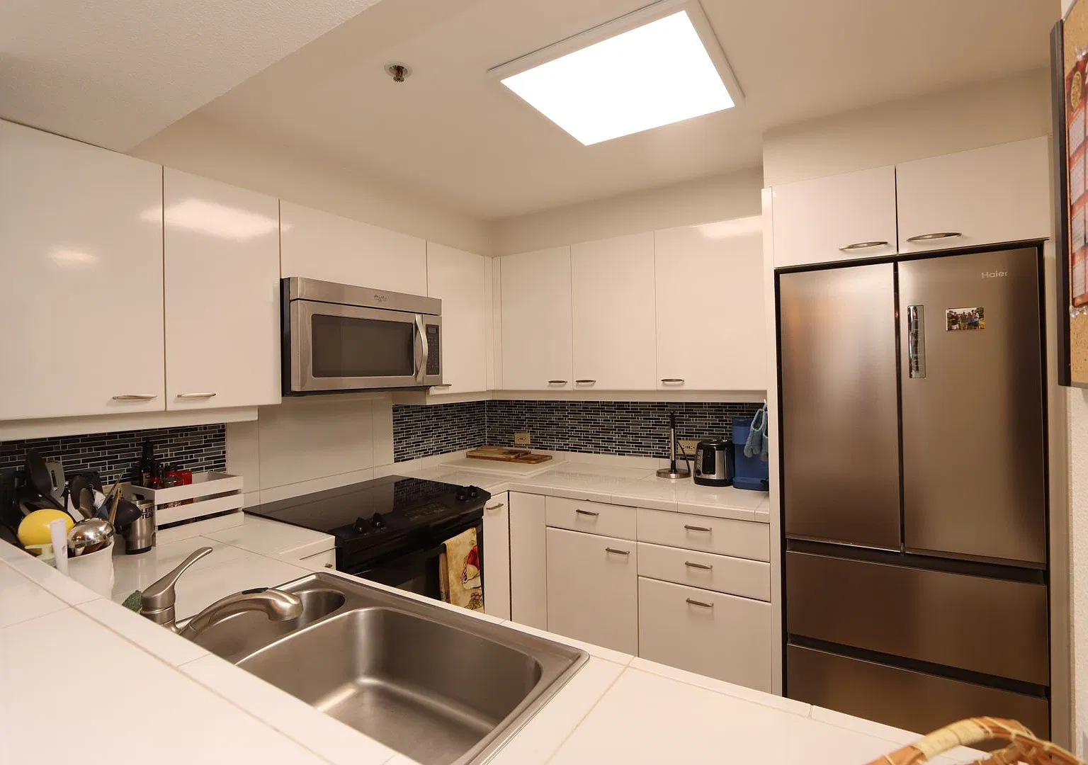 425 South St — Photo 4