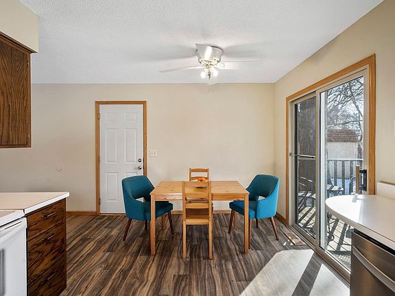 4th image of 26648 Feriday Ave