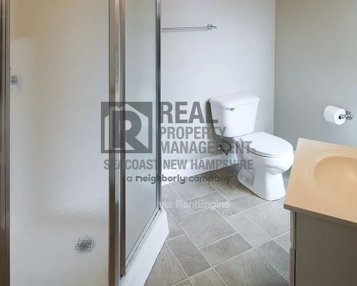 98 Academy St #4 — Photo 6