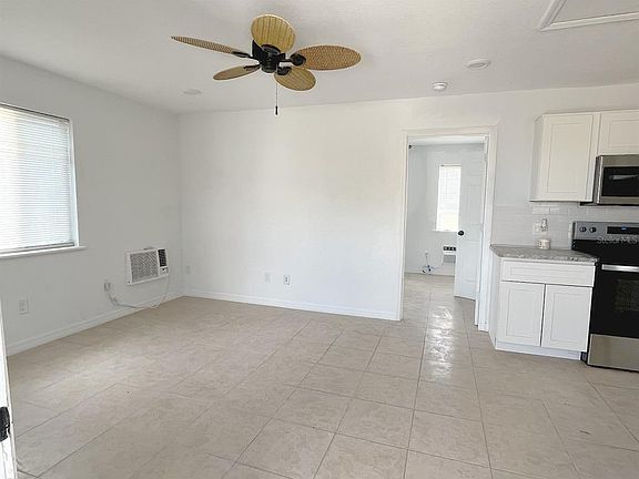 5th image of 24 Lynn Way #26