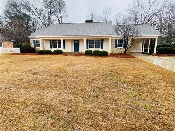 401 Sandlin Dr, Lumberton, NC 28358