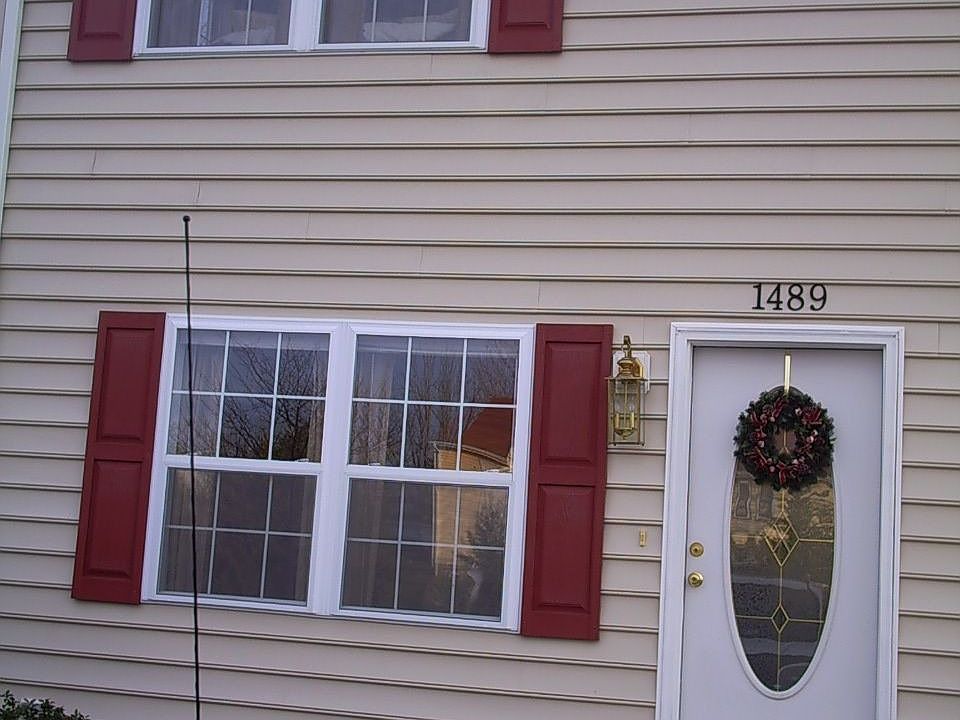 Welcome to 1489 Scott Street