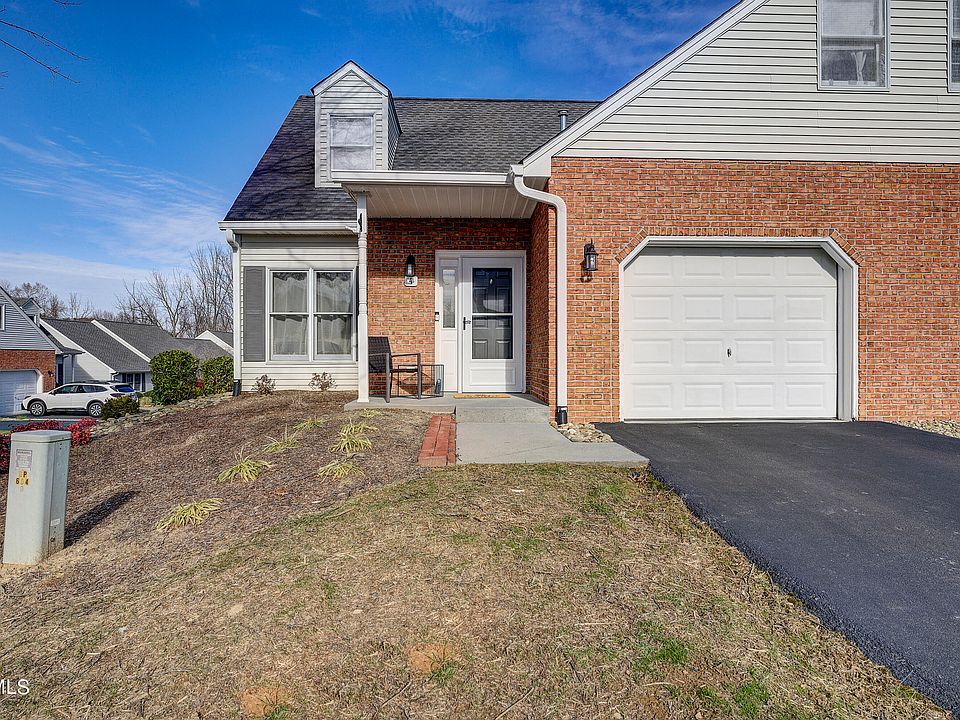 1st image of 1725 Lakeview Dr #4