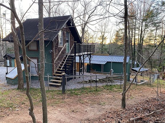 3rd image of 75 Nile Dr
