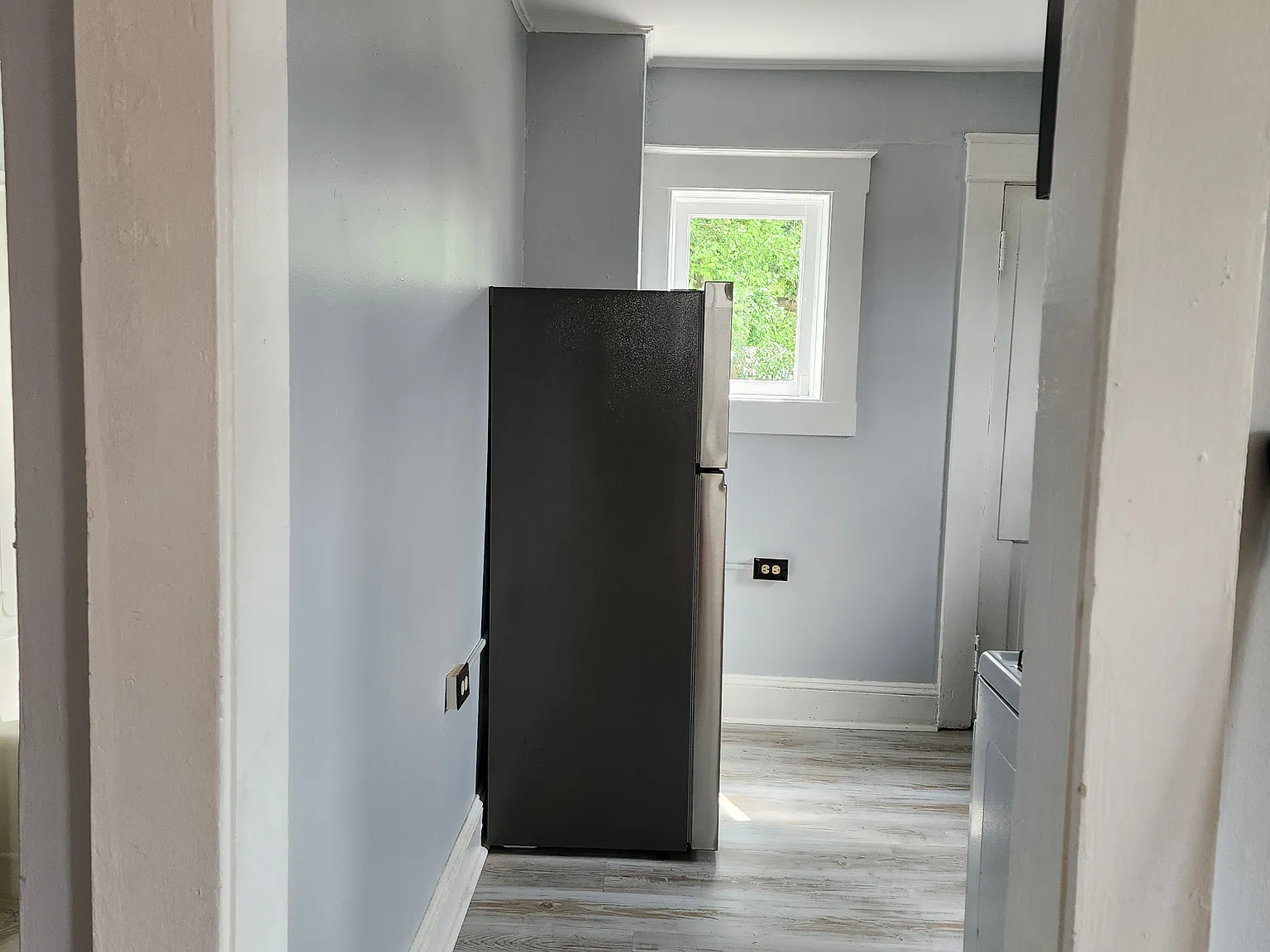 2 bed, 2082 sqft, $1,500 — Photo 4