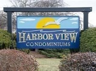 2 McDewell Ave APT 16, Danvers, MA 01923