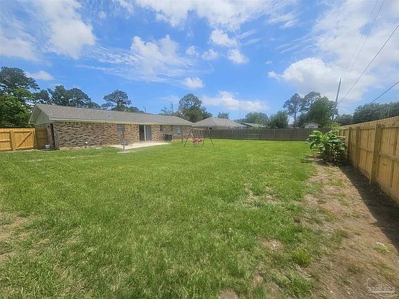 5th image of 731 Carondelay Dr