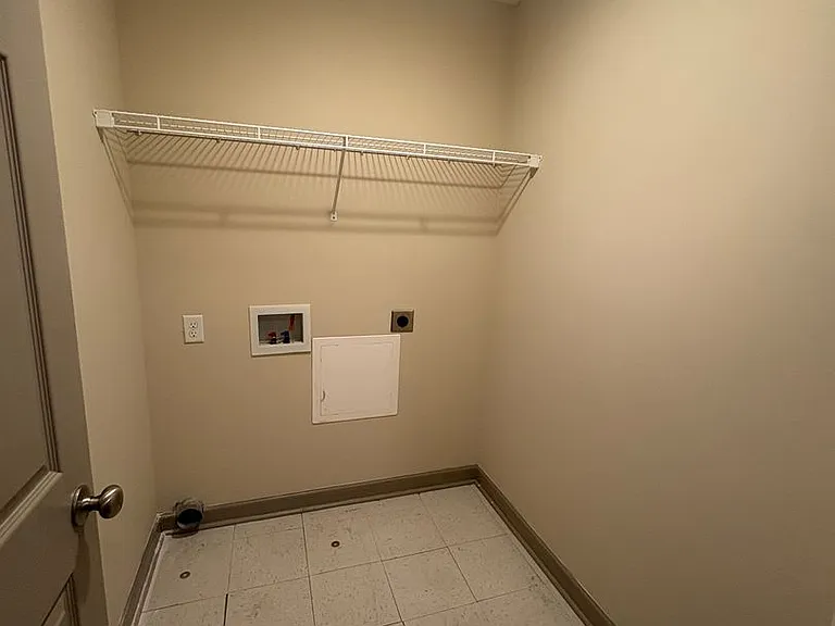 110 Audley Ct — Photo 60