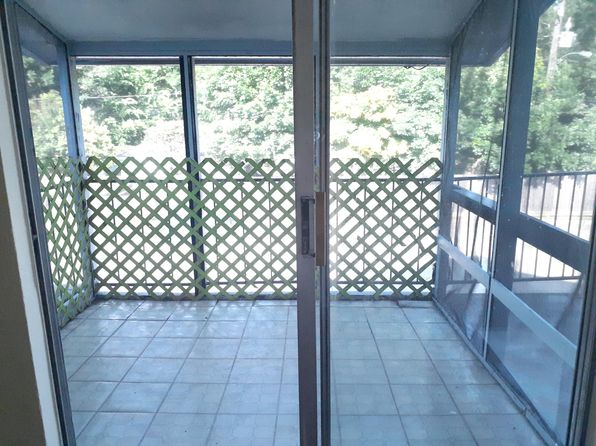 752 Memorial Mews St APT D