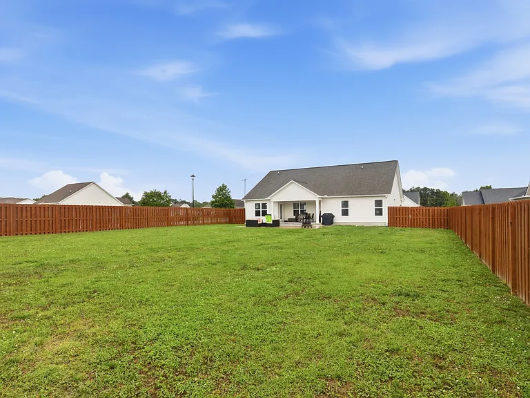 200 Grist Mill Dr — Photo 24