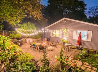 11722 W Martha Dr, Wauwatosa, WI 53226