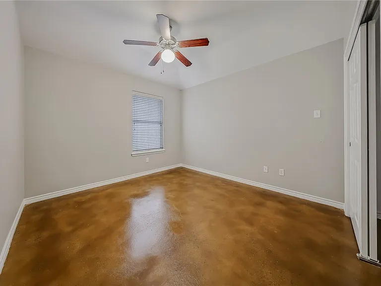 6630 Rhine Dr #B — Photo 22