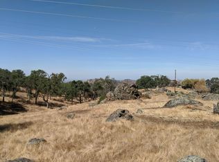 38704 Cardinal Ln, Squaw Valley, CA 93675