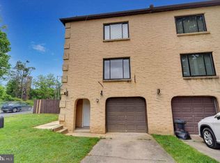 13000 Trina Dr, Philadelphia, PA 19116