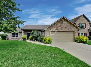 559 Prince Dr, Greenwood, IN 46142