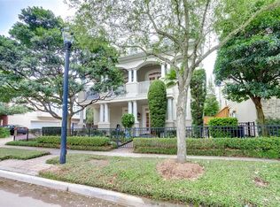 2706 Wroxton Rd, Houston, TX 77005