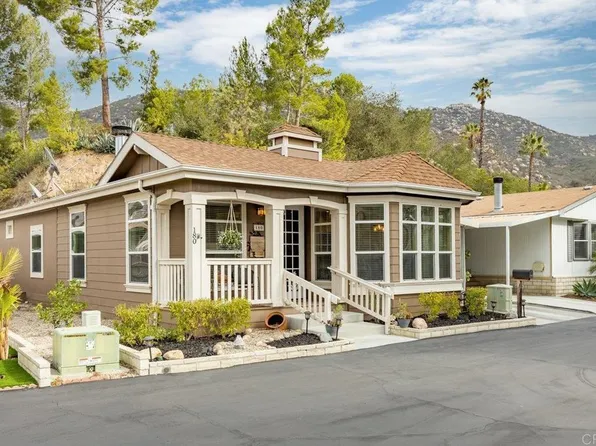 8975 Lawrence Welk Dr Spc 180, Escondido, CA 92026