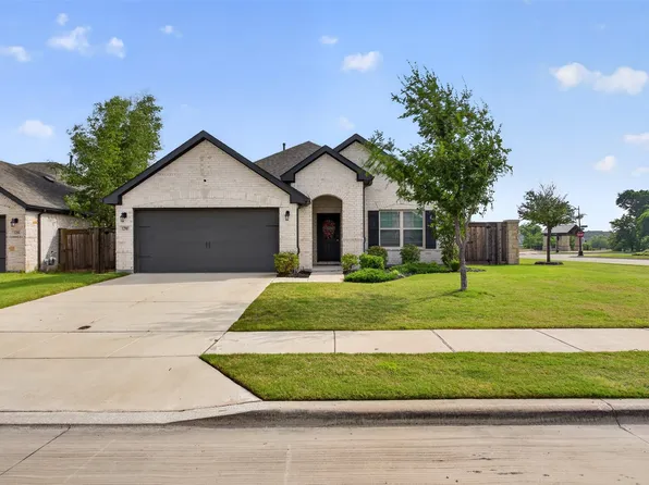 1290 Binfield Dr, Forney, TX 75126