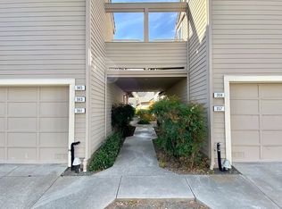 357 Sextant Ct, Hercules, CA 94547