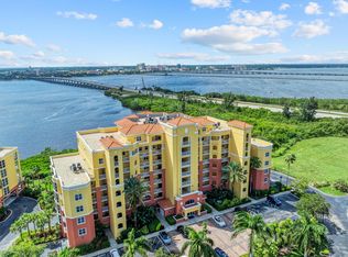 611 Riviera Dunes Way APT 304, Palmetto, FL 34221