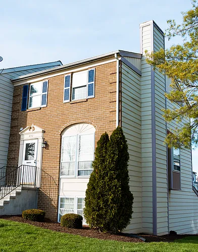 432 Terry Ct #B4 Photo 1