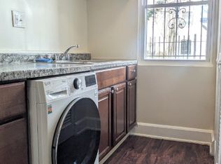 241 12th Pl NE APT 1, Washington, DC 20002
