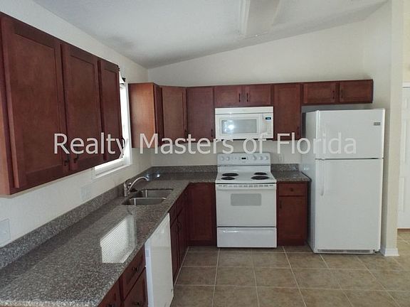 5th image of 1336 El Sereno Pl