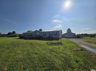 17286 N Idlewood Ln, Mount Vernon, IL 62864