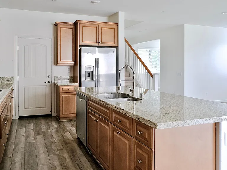 14810 Shelburne Ct — Photo 13