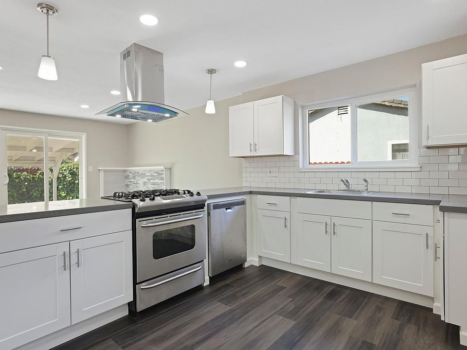 1st image of 740 San Francis Ave