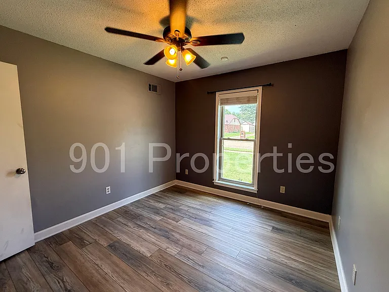 3016 Ingleside Dr — Photo 17