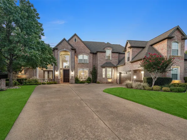 3900 Champions Ct, Flower Mound, TX 75028
