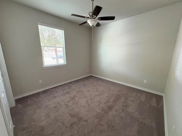 147 Mary Max Cir — Photo 24