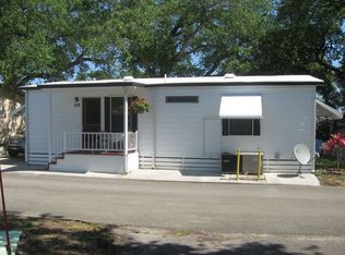 108 Pond Dr, Hallandale, FL 33009
