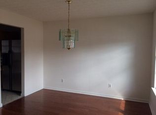 607 Stonecrest Dr, Loganville, GA 30052