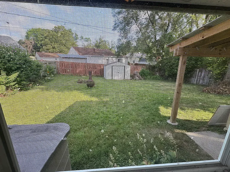 321 W Ainsworth Blvd — Photo 10
