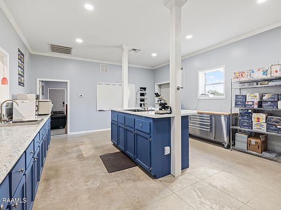 4th image of 15204 L & L Rd