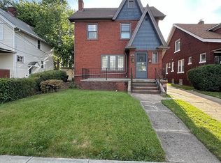 3576 Bosworth Rd, Cleveland, OH 44111