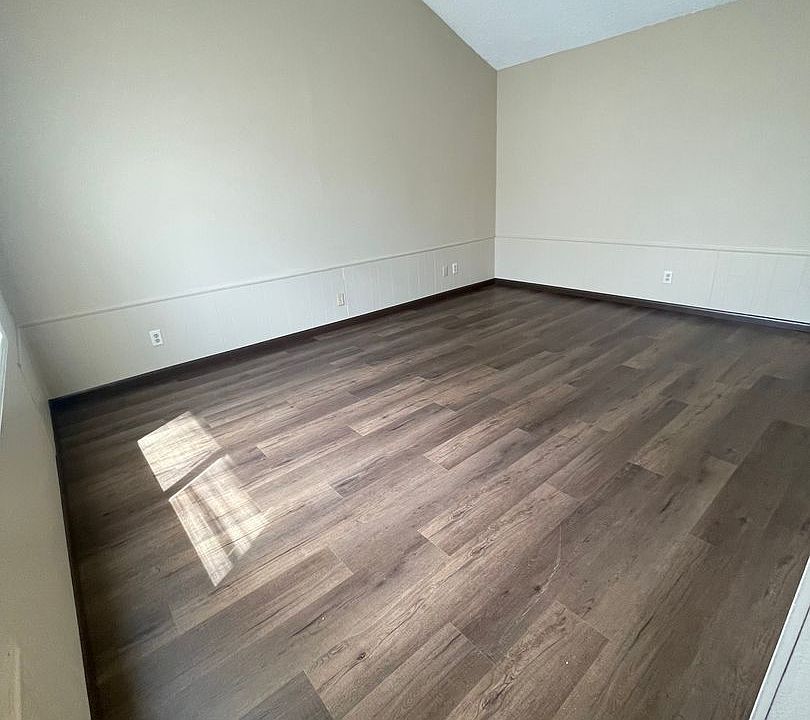 27th Street 2724 27th St Great Bend KS Zillow