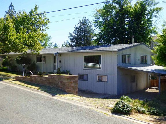 2nd image of 408 N Fairchild St