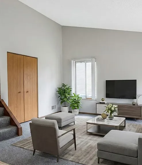 324 Spartan Ave — Photo 5