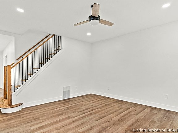 4th image of 723 W Third Street