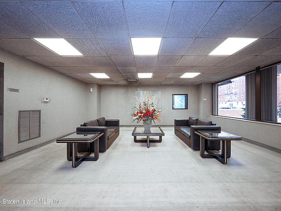 5th image of 136-17 Maple Ave #Penthouse C