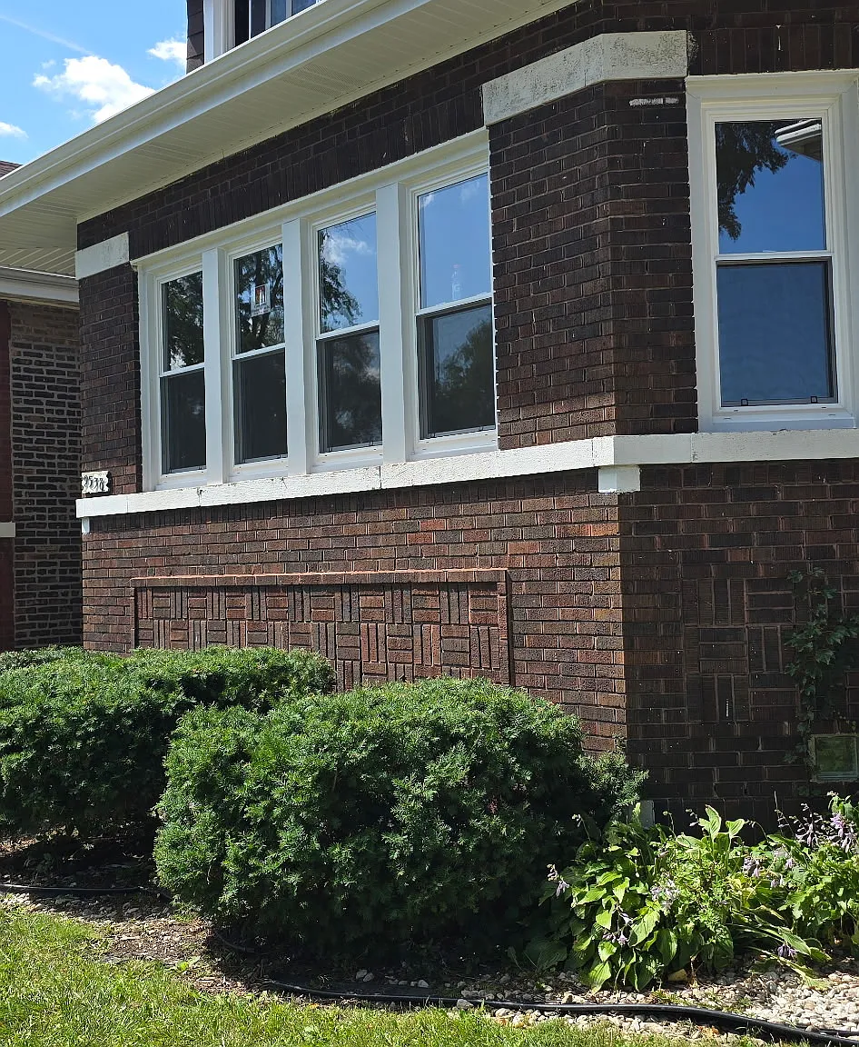 4 bed, 2000 sqft, $1,850 — Photo 1